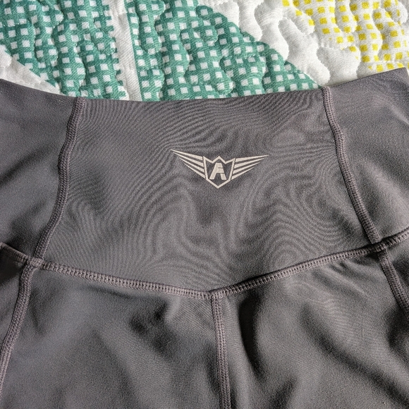 Fit Army High Rise buttery soft leggings - Picture 4 of 13